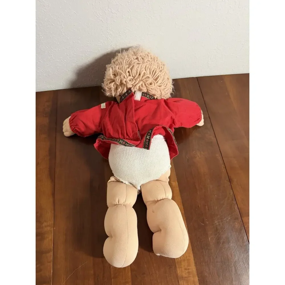 Cabbage Patch Kids VTG 1982 Strawberry Blonde Hair Blue Eyes Xavier Roberts Doll